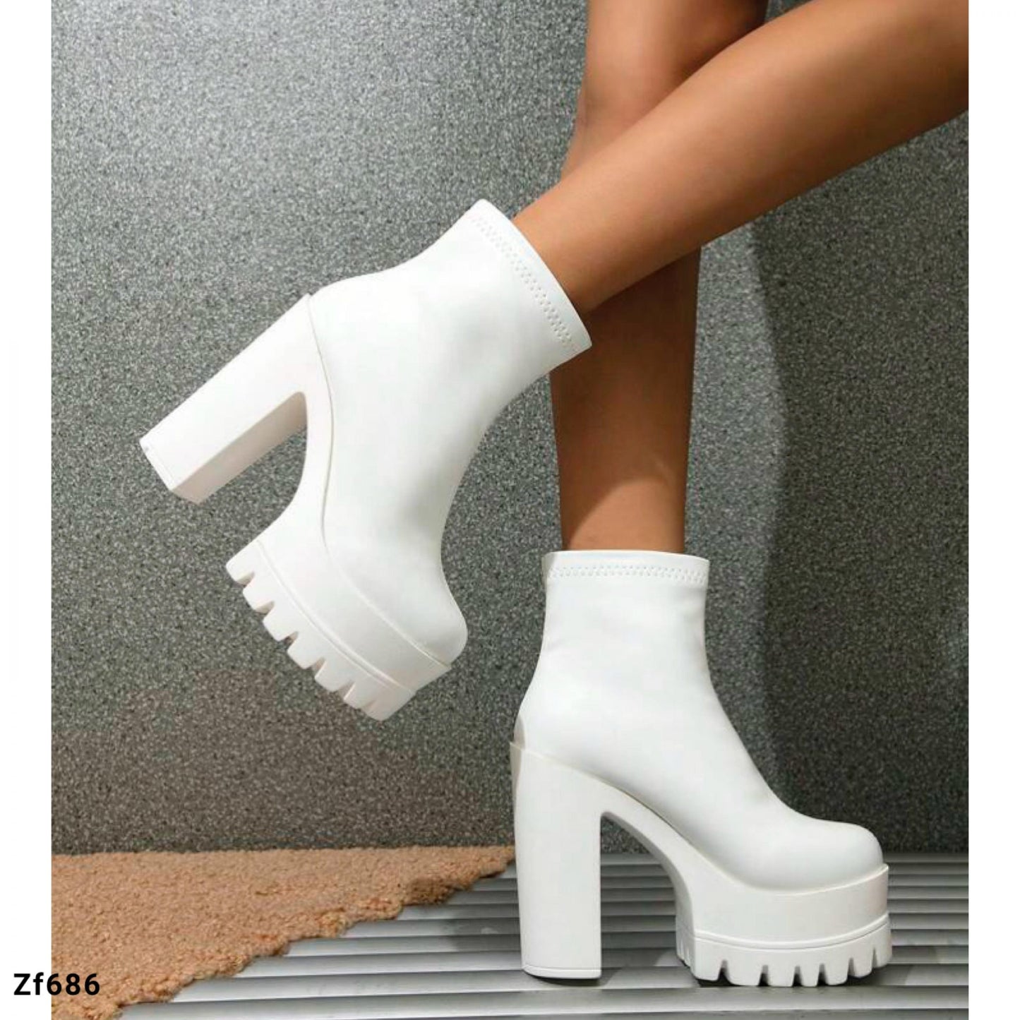 Botin blanco plataforma 4cm tacon 12cm  809-3  C-3