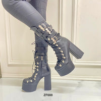 Botin negro hebillas plateadas plataforma 5cm tacon 13cm  V6  C-1