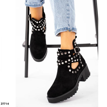 Botin negro apliques plateados suela 5cm   8358  C-66