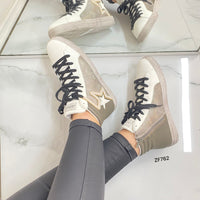 Tenis gris detalles brillantes suela 2cm   FY0616-5  C-59