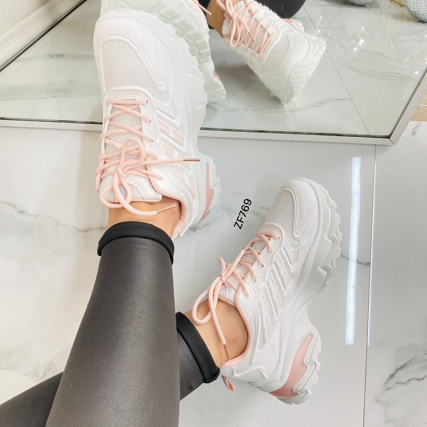 Tenis blanco detalles rosa  suela 4cm   9265  C-66