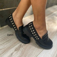 Mocasine negro apliques plateado suela 3cm A77-773  C-95