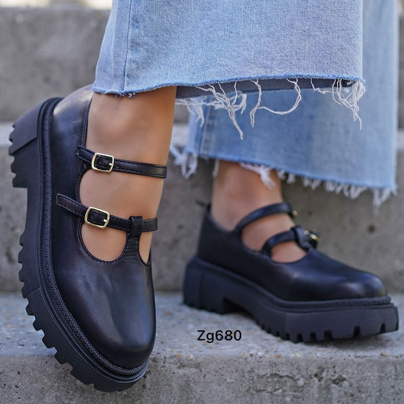 Zapato negro correas suela 4cm  J20030  C-97