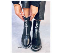 Botin negro apliques plateado brillantes cierre frontal suela 4cm  AM7503  C-65