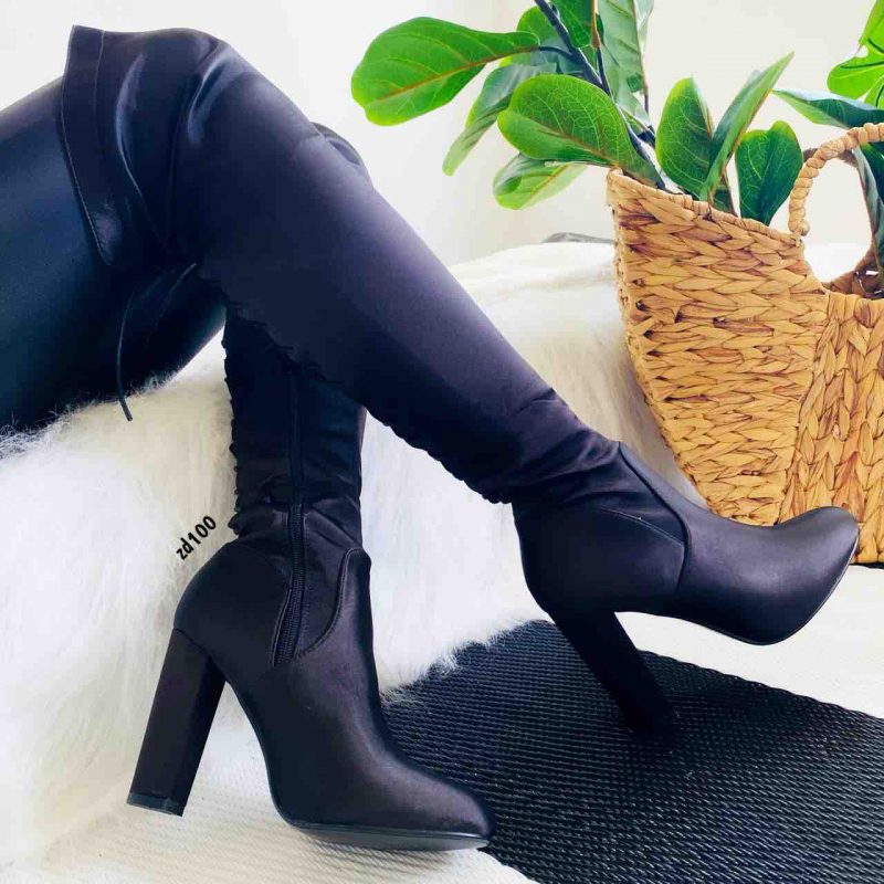 bota comora 53 LBS6092 caña alta negra licra cordon atrás cierre lateral tacon 10 cm