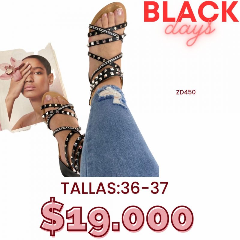 Sandalia Compra 14 WWW-397 Negra seis correas apliques plateados cadena  cierre en la parte de atrás tacon 1Cm