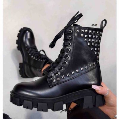 Botin 4896 Compra 5 Negro taches a un costado plomo cordon fronal cierre lateral tacon 5