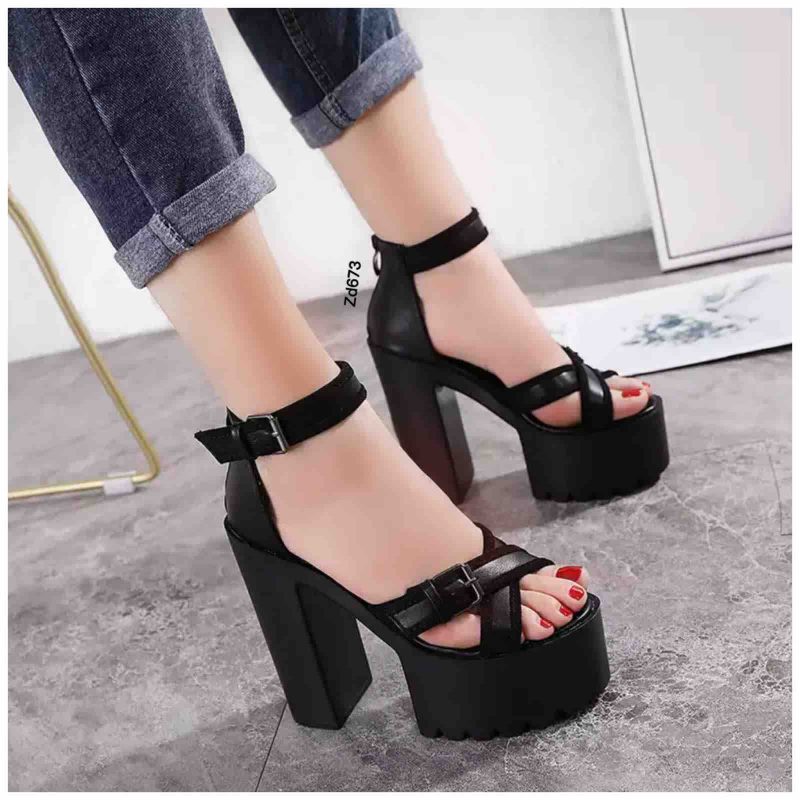 Sandalia negra plataforma 3 correas chapa plomo plataforma 5cm tacón 14cm 9958-8