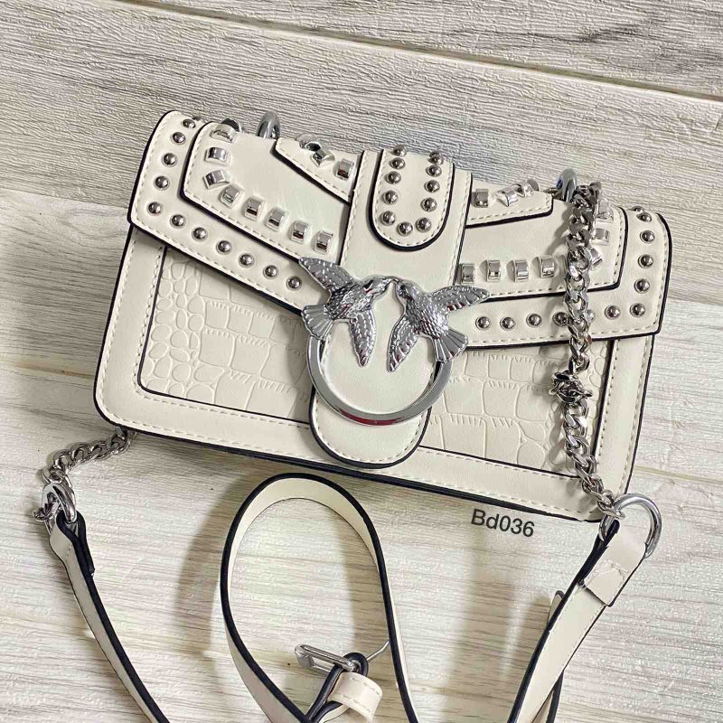 Bolso Hueso apliques plateados hebilla colibri textura croc cadena plateada 20Cm*13Cm 9943
