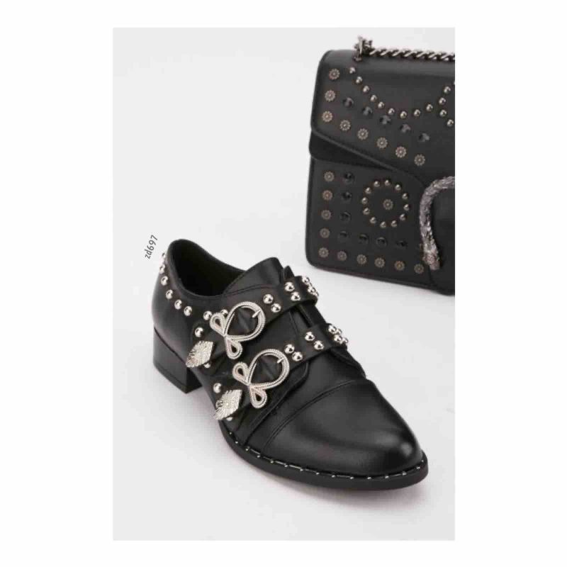 Zapato Negro dos correas apliques tacon 3Cm 10 KL-529 - Image 2