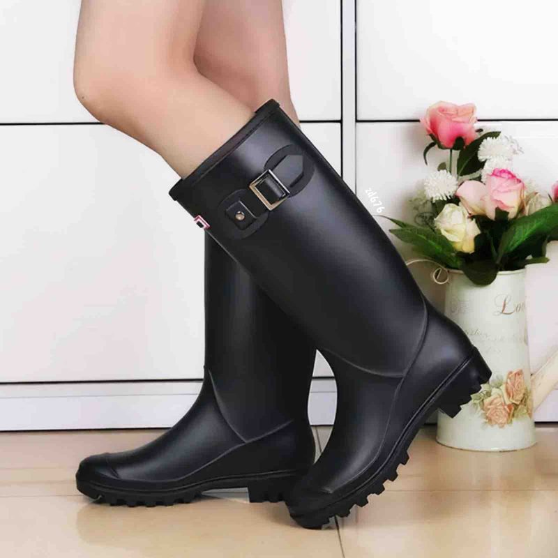 Bota de lluvia negra 036 - Image 2