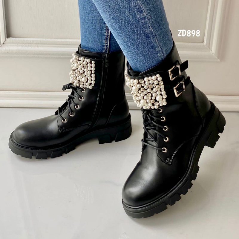 Botin negro acordonado cierre lateral apliques perlas C27-D7832