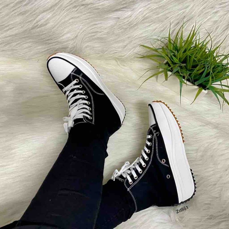 Tenis negros  suela 3cm C35-HF989