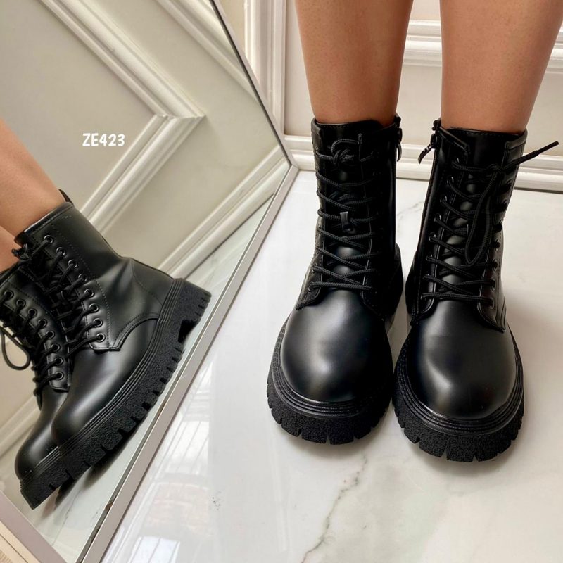 Botin negro suela 3cm   A9936