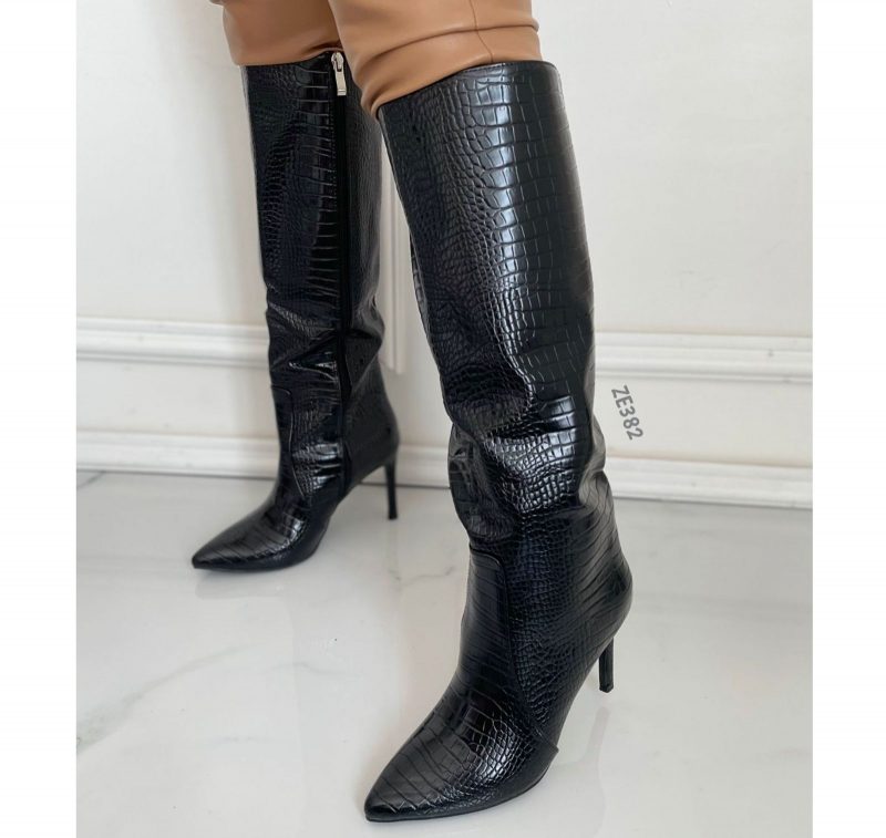 Bota Caña Larga Negra Tacon 9Cm LA-258