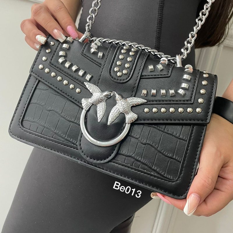 Bolso negro apliques 21Cm*13Cm 1005-2
