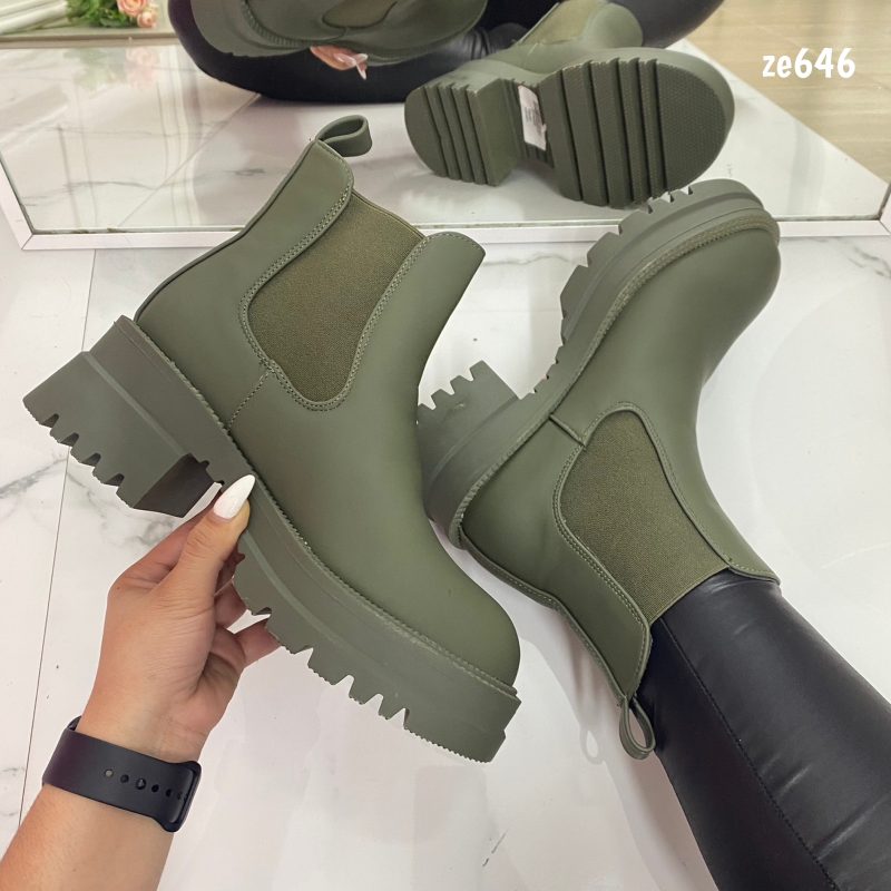 Botin verde tacon 5cm  7786A - Image 3
