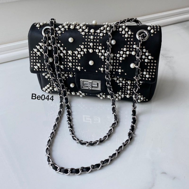 Bolso negro apliques 22Cm*14m 6611-36 - Image 2