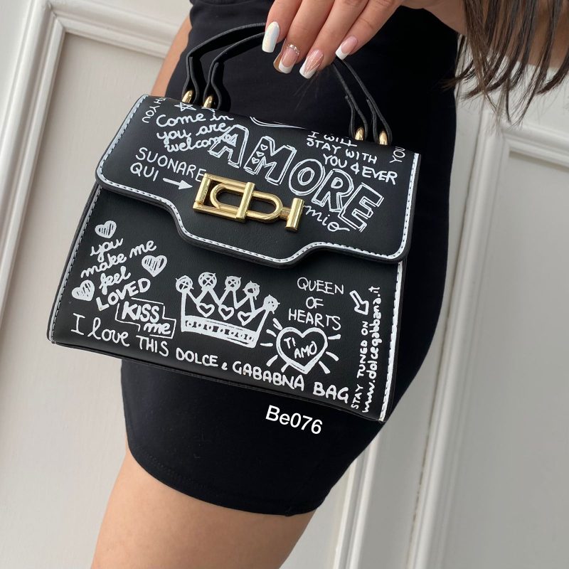 Bolso negro 20cm*16cm  8027-4