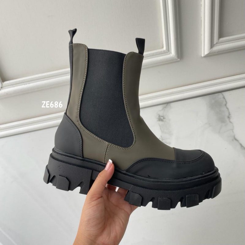 Bota gris con negro suela 3cm  K60 - Image 3