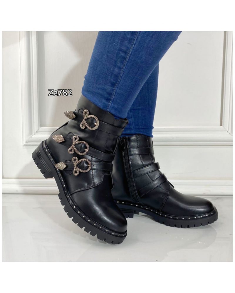 Botin negro aplique correas suela 3cm  CZ833  C12 - Image 3