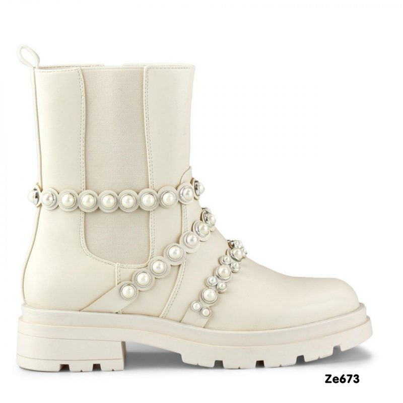 Bota beige aplique perlas suela 3cm  522