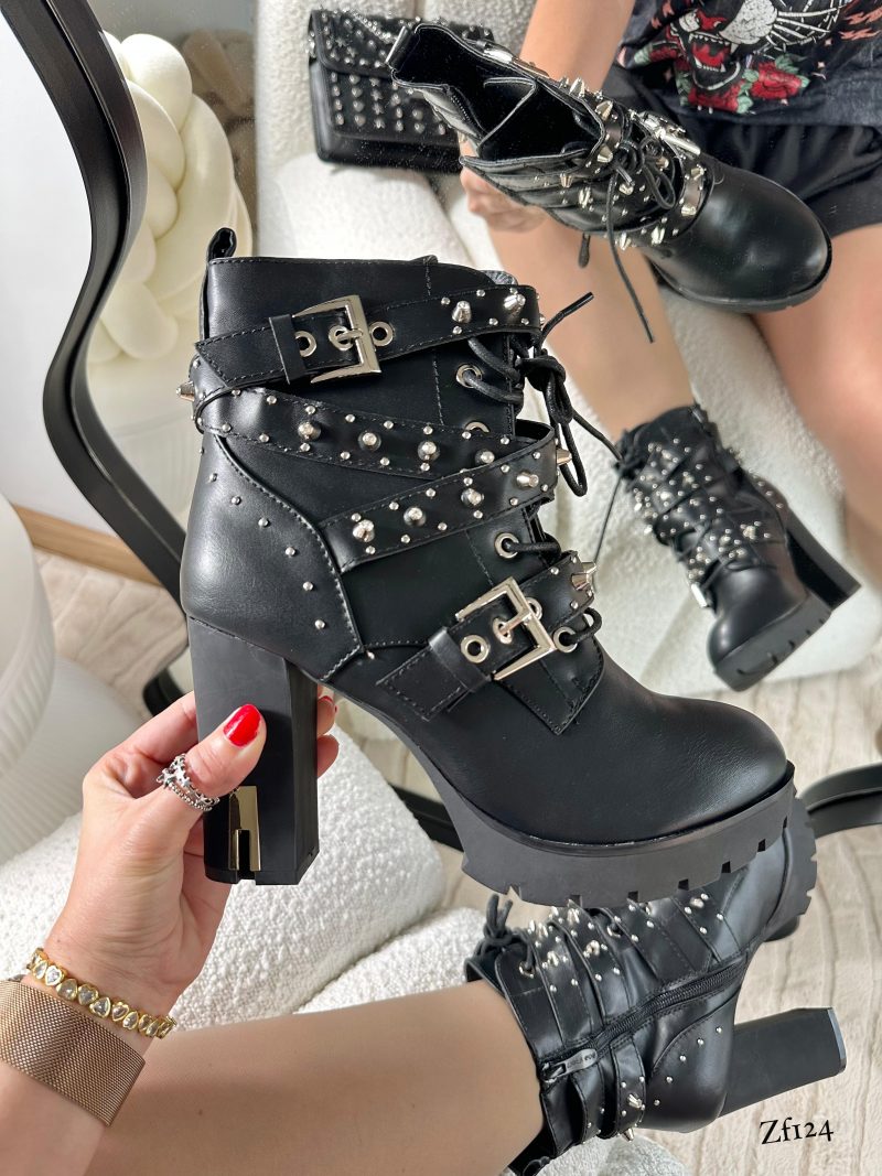 Botin negro apliques plateados tacon 10cm   SM507  C13