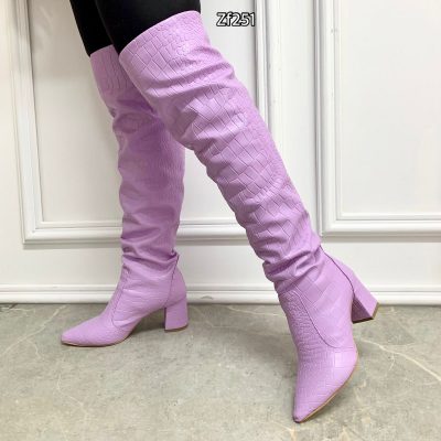 Bota caña larga lila textura tacon 6cm   502   C1