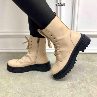 Botin beige suela negra 4cm 120 C1