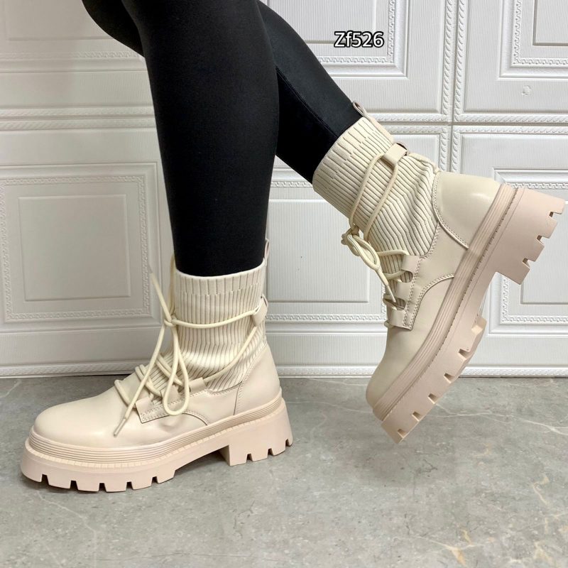 Botin beige suela 4cm   HQ7721  C10 - Image 2