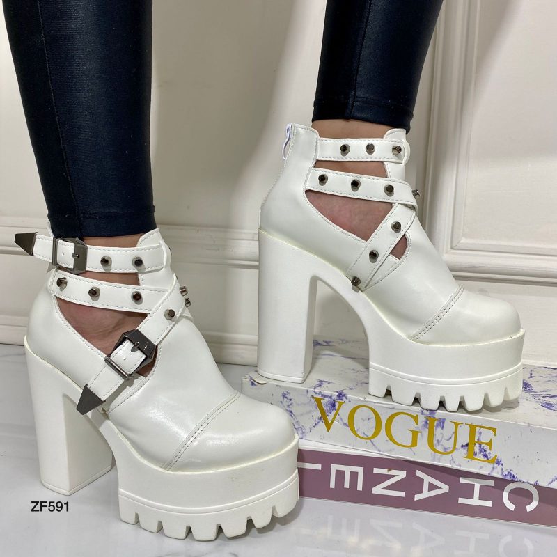 Botin blanco apliques plateados tacon 12cm  850-1   C-3