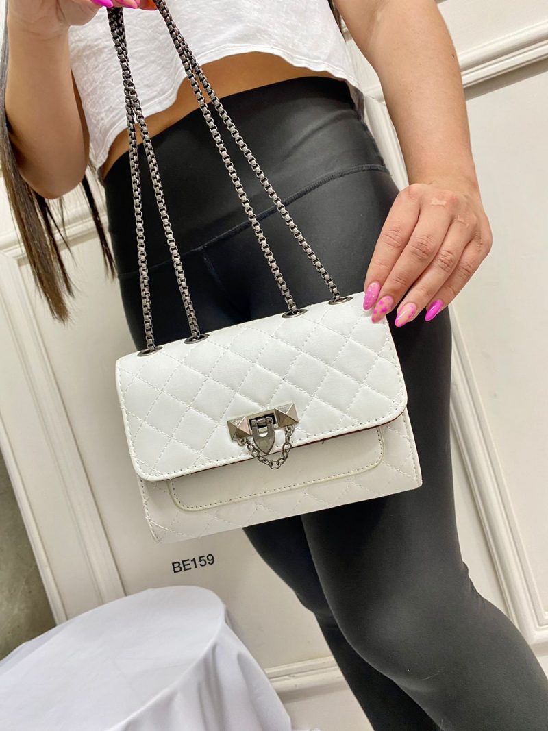 Bolso blanco cadena plomo   20cm*  14cm   BAG24  C-B
