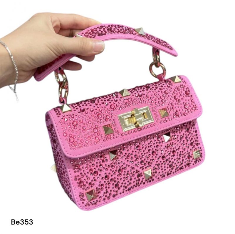 Bolso fucsia apliques brillantes detalles cadena dorada  24cm* 16cm  2235  C-B - Image 2