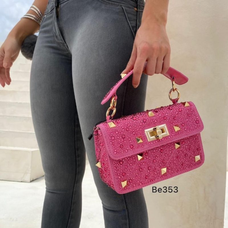 Bolso fucsia apliques brillantes detalles cadena dorada  24cm* 16cm  2235  C-B - Image 3