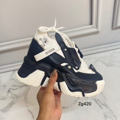 Tenis negro detalles blanco apliques plataforma 6cm 935 C-2