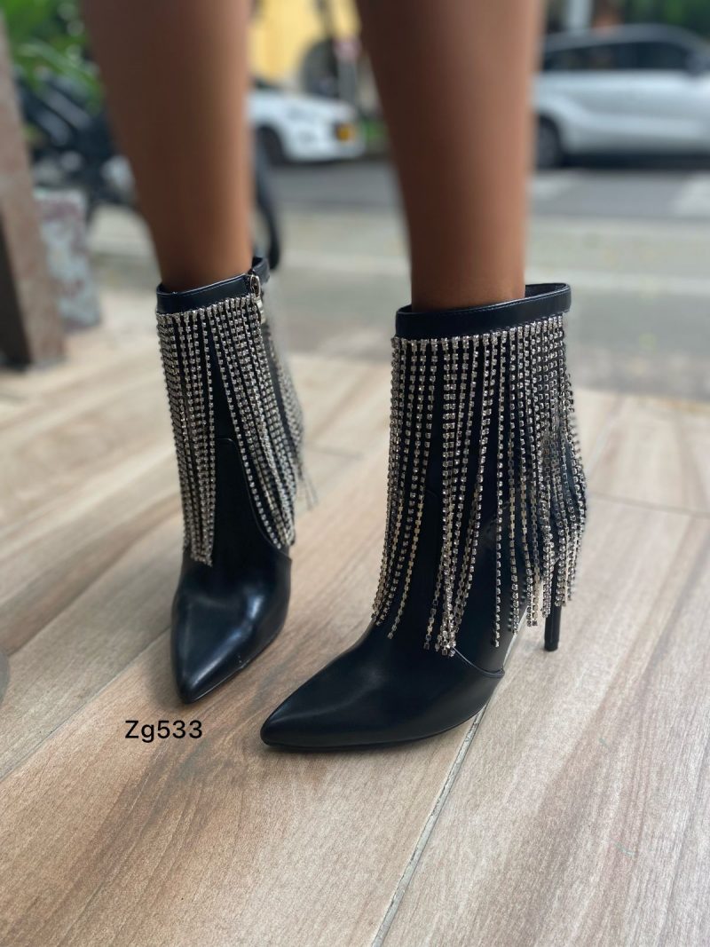 Botin negro apliques brillantes tacon puntilla 10cm  S1757  C-84