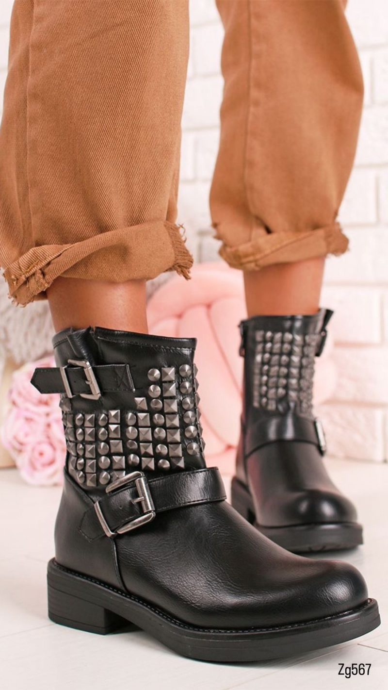 Botin negro detalle correa apliques plateado suela 4cm  RQ56  C-52