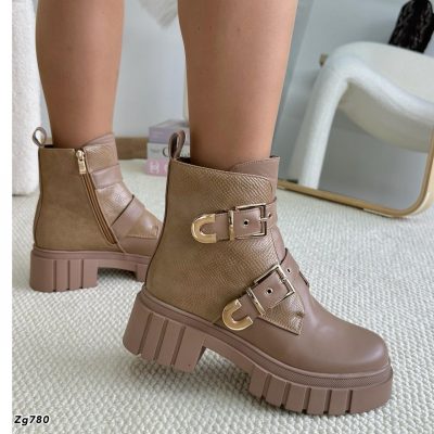 Botin textura café correas detalles dorado suela 5cm  IS14-028