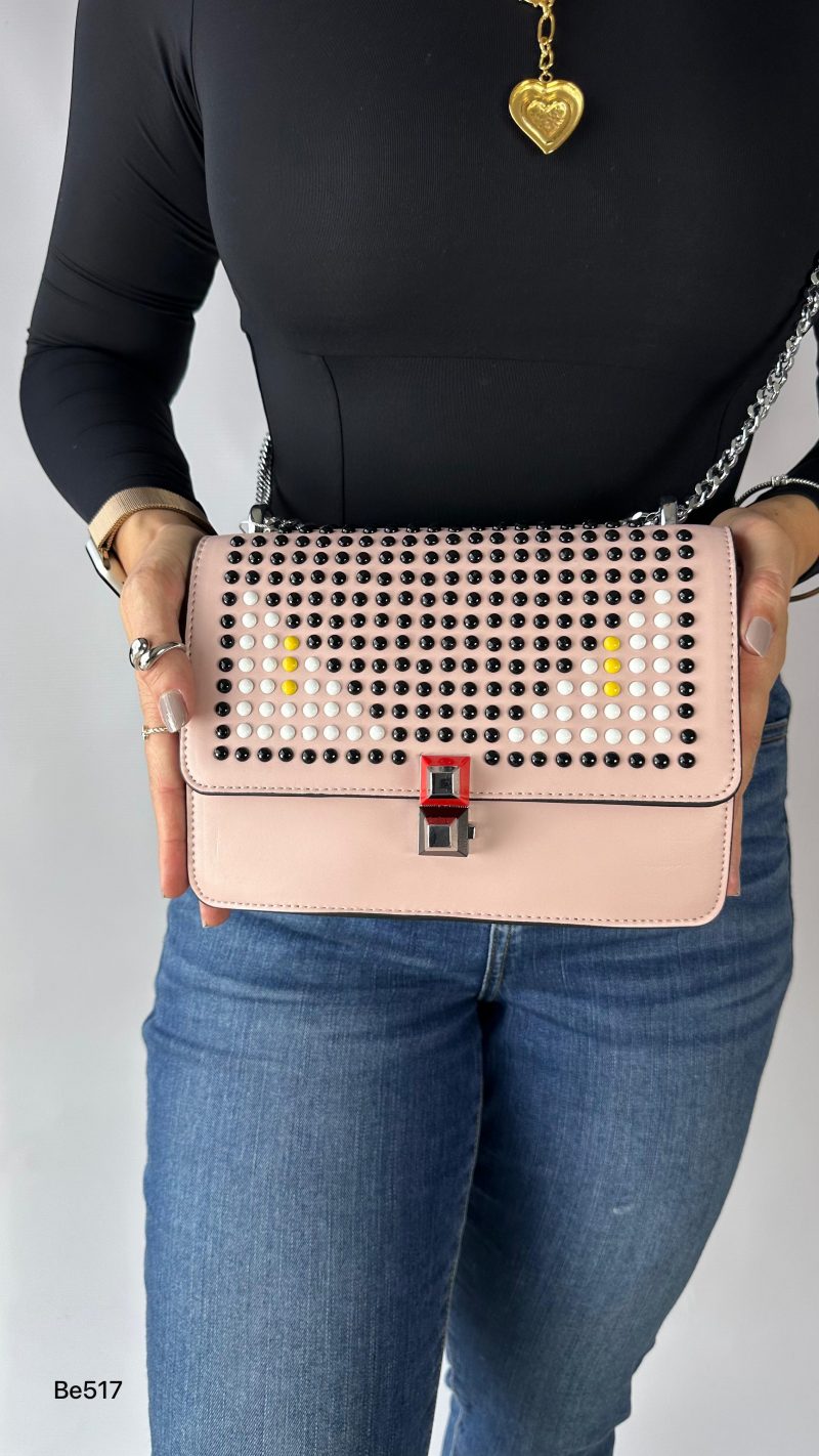 Bolso rosado apliques negro ojos blanco cadena plateado  22cm* 9cm* 17cm   C-23196 - Image 3