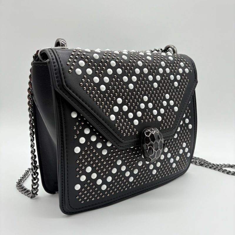 Bolso negro apliques y cadena plomo detalles blanco  20cm* 7cm* 16cm   C- 23195 - Image 2