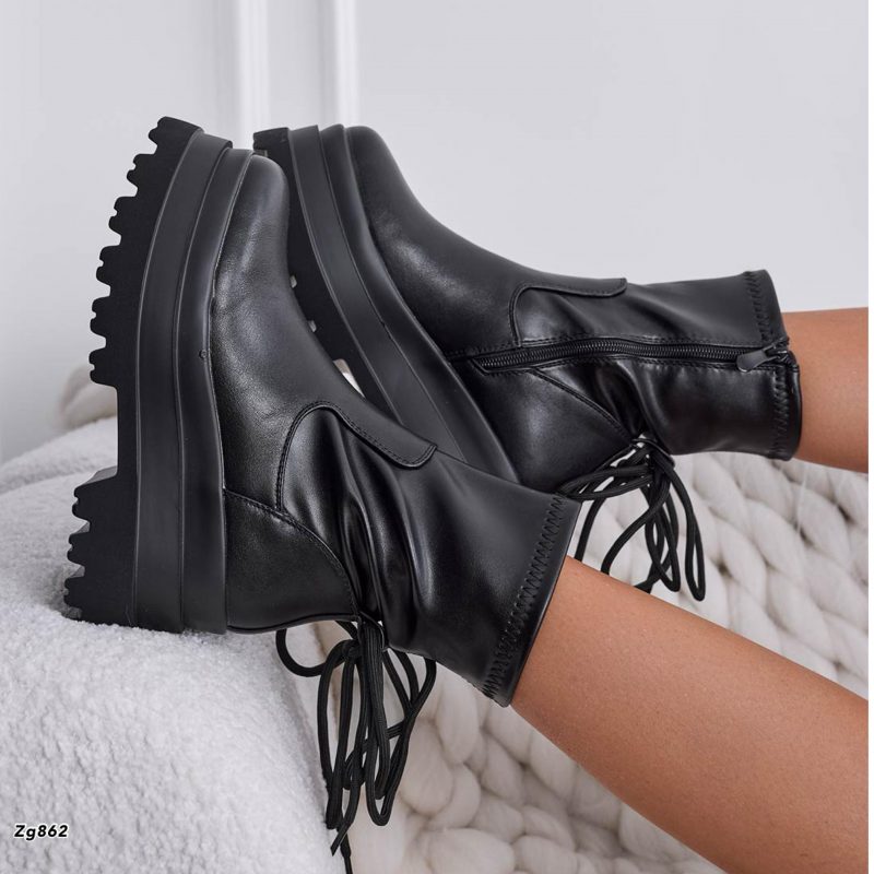 Botin negro detalle cordones y resorte plataforma 7cm  255-017 - Image 3