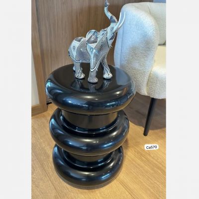 Mesa auxiliar negro tubular  35cm* 35cm* 47cm