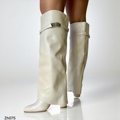 Bota caña alta beige doblez detalle plateado tacon 9cm  255-025