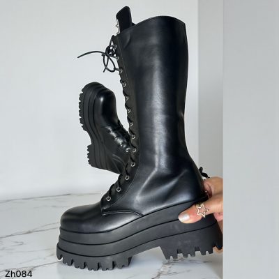 Bota caña media negro detalle puntas plateado plataforma 7cm  HX3112-B9479