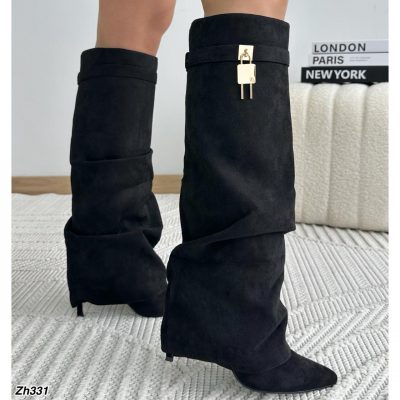 Bota caña alta negro doblez detalle dorado tacon puntilla 10cm  KO141  C-104